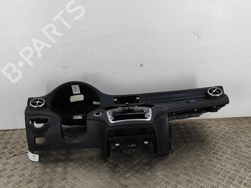 Dashboard MERCEDES-BENZ GLA-CLASS (X156) GLA 220 CDI / d 4-matic (156.905) | BP19256050C46 