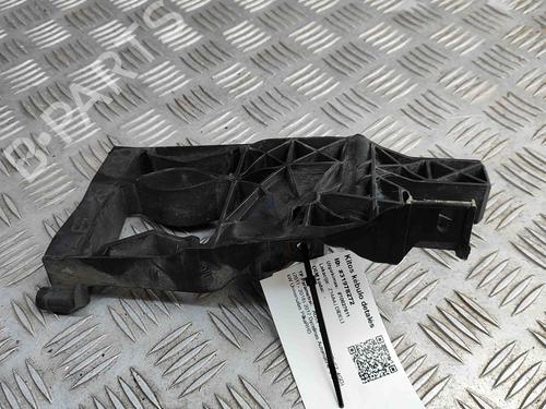 Used Right headlight support AUDI A6 C7 Avant (4G5, 4GD) 2.0 TDI (190 hp) 28675810