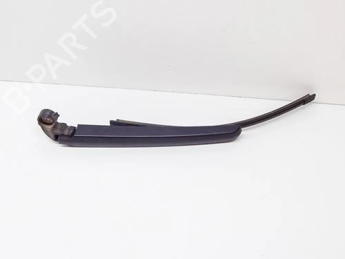 Used Rear windshield wiper arm Rear windshield wiper arm AUDI Q5 (8RB) 2.0 TDI quattro (170 hp) 35811338 35811338