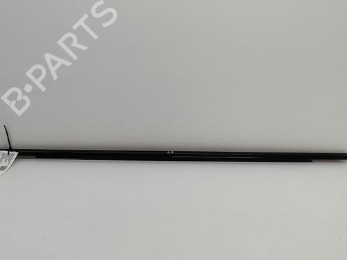 Door moulding trim LAND ROVER RANGE ROVER VELAR (L560) 2.0 D180 TD4 4x4 J8A225596AD