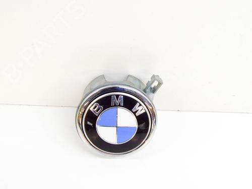Used Tailgate handle BMW 6 Coupe (F13) 640 d (313 hp) 11764930