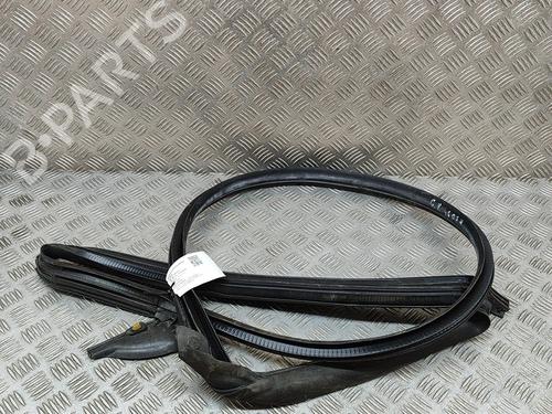 rubber-door-seal-tesla-model-3-5yj3-2017-28550641 main image