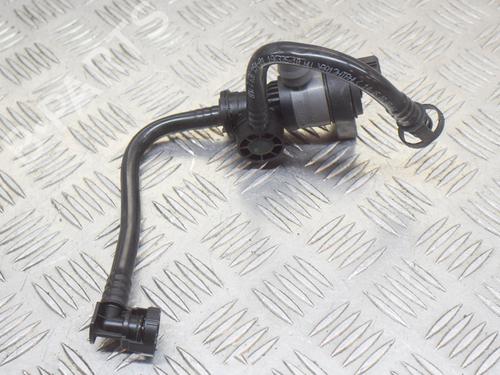Used Pipe BMW 3 (F30, F80) 320 d (190 hp) 8835129