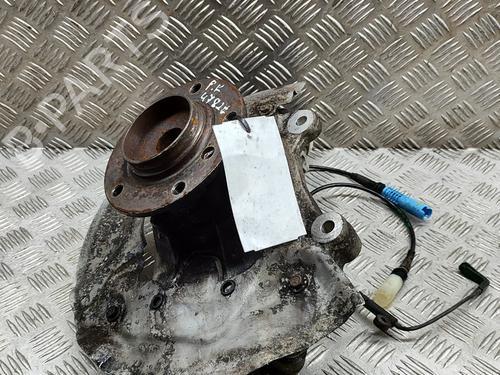 Used Left front steering knuckle BMW 6 (E63) 635 d (286 hp) 22620543