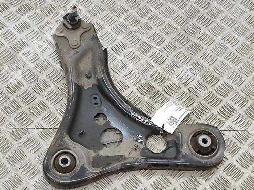 Venstre fortil bærearm AUDI Q4 E-TRON SUV (F4B) 45 (286 hp) 28560998