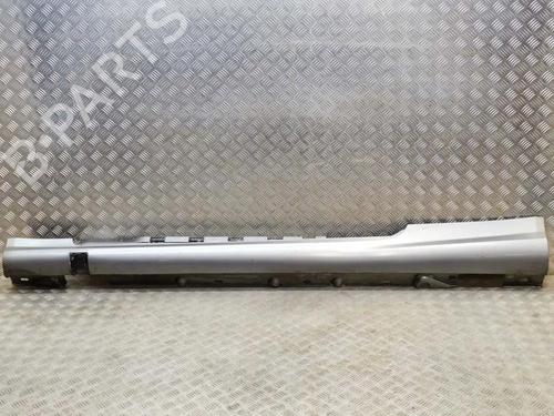 Used Left sideskirt Left sideskirt 14647609 14647609