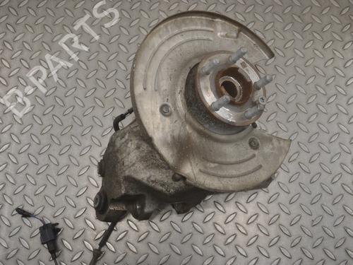 left-rear-steering-knuckle-land-rover-range-rover-velar-l560-2017-33356473 main image