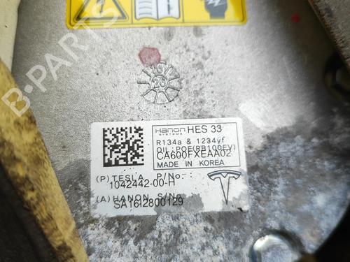 AC compressor TESLA MODEL X (5YJX) 90D AWD | BP33381764M34 - Image 8