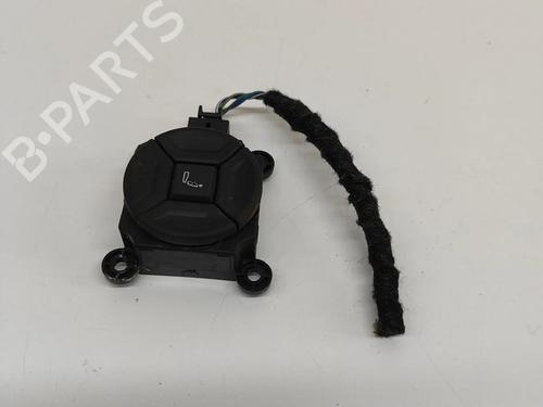 switch-audi-q8-4mn-4mt-2018-23946832 main image