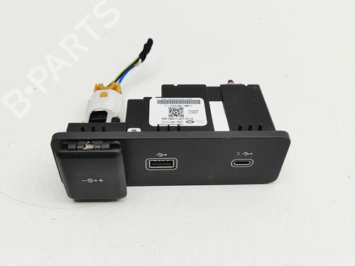 Used Electronic module Electronic module LAND ROVER RANGE ROVER EVOQUE (L551) 2.0 D200 4x4 (204 hp) 33388204 33388204