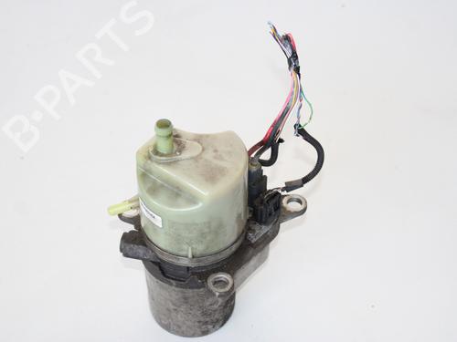 Used Steering pump FORD FOCUS II (DA_, HCP, DP) 2.5 ST (225 hp) 29753455