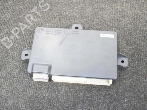 Used Electronic module Electronic module TESLA MODEL X (5YJX) P100D AWD (772 hp) 7797358 7797358