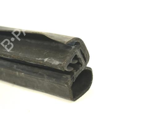 Gummiliste FERRARI CALIFORNIA 4.3 | BP30207289C142