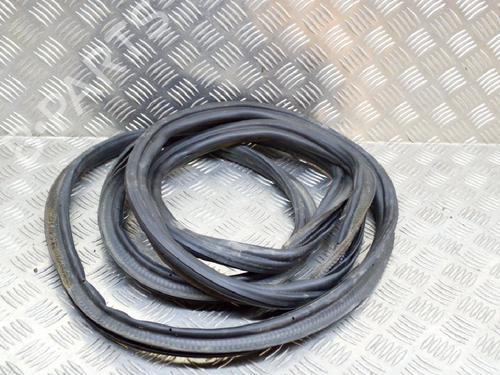 Gummiliste VW TOUAREG (7P5, 7P6) 3.0 V6 TDI (245 hp) 14619481