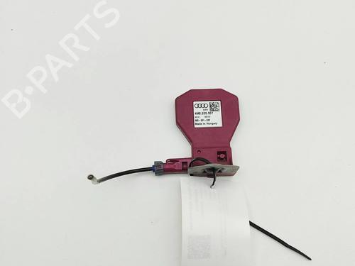 Used Antenna/Base Antenna/Base AUDI Q3 Sportback (F3N) 2.5 RS TFSI quattro (400 hp) 36045342 36045342