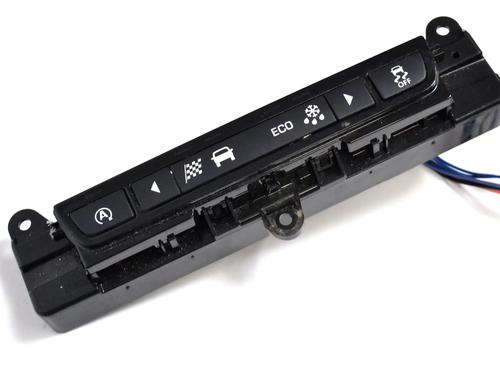 Used Switch JAGUAR F-PACE (X761) 2.0 TD4 AWD (180 hp) 30213010