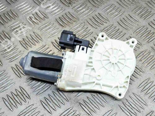 Right rear window motor JAGUAR F-PACE (X761) 2.0 TD4 AWD | BP9166826E22 