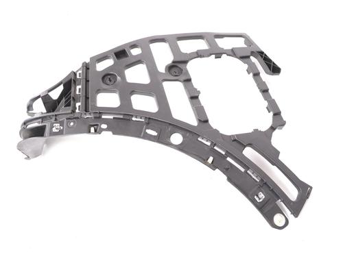 Mocowanie zderzaka tylnego LAND ROVER RANGE ROVER IV (L405) 4.4 SDV8 4x4 | BP30215787C159