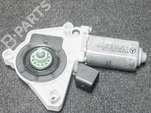 Right front window motor MERCEDES-BENZ CLS (C218) CLS 350 CDI / d (218.323) | BP6837965E20 