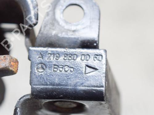 Hood lock MERCEDES-BENZ C-CLASS (W203) C 320 CDI (203.020) | BP11832013C133 