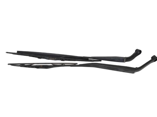 front-windshield-wiper-arm-ssangyong-korando-ck-2010-33362477 main image
