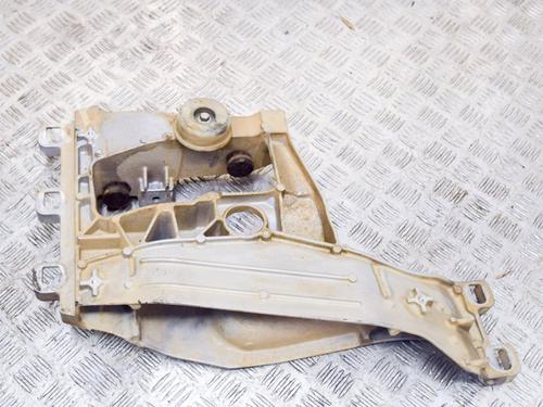 Used Support LAND ROVER RANGE ROVER VELAR (L560) 2.0 D180 TD4 4x4 (180 hp) 14633617