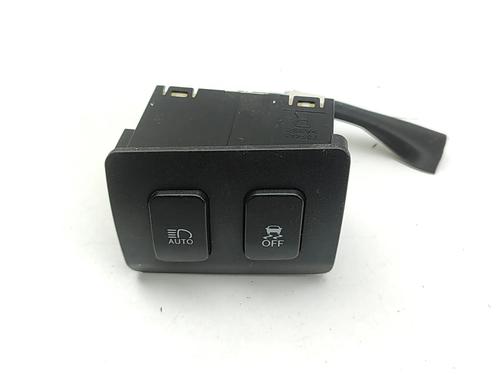 Used Switch Switch LEXUS GS (_L1_) 300h (AWL10_, AWL10R) (223 hp) 33400415 33400415