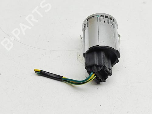 Switch ASTON MARTIN DB9 Volante 6.0 V12 | BP34443386I30 - Image 3