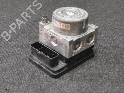 Used ABS pump DACIA DOKKER MPV (KE_) 1.6 (83 hp) 9863970