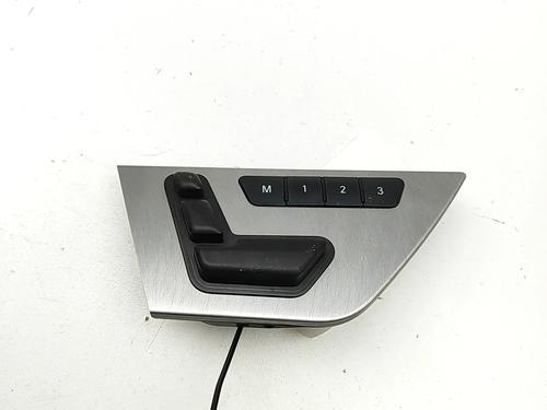 Used Switch Switch MERCEDES-BENZ E-CLASS Convertible (A207) E 250 CGI (207.447) (204 hp) 40262465 40262465