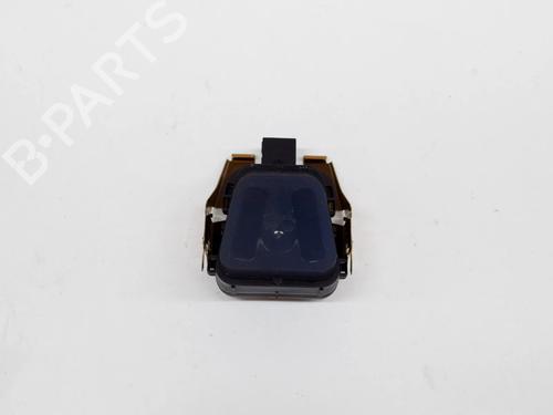 Used Electronic sensor LAND ROVER DISCOVERY V (L462) 3.0 Td6 4x4 (258 hp) 8840888