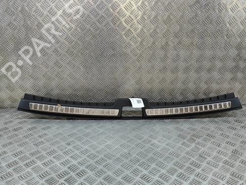Used Tailgate trim Tailgate trim VOLVO XC90 II (256) B5 Mild Hybrid AWD (250 hp) 28558829 28558829