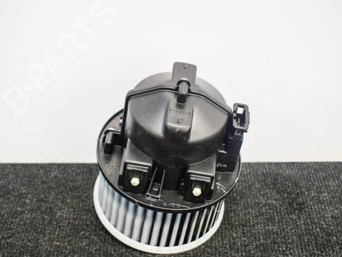 Used Heater blower motor LAND ROVER RANGE ROVER EVOQUE (L538) 2.2 D 4x4 (150 hp) 6747253