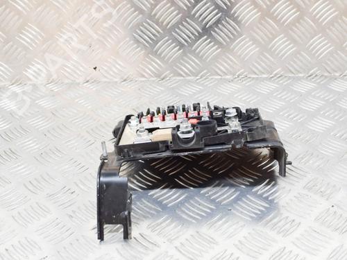 Fuse box TESLA MODEL S (5YJS) 75 | BP8834593E1 - Image 2