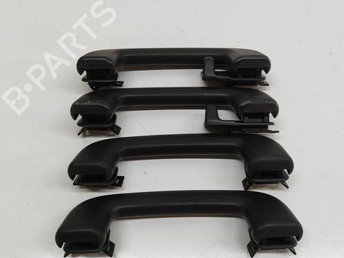 Used Interior roof handle Interior roof handle JAGUAR F-PACE (X761) 2.0 P400e Plug-in Hybrid (404 hp) 28275639 28275639