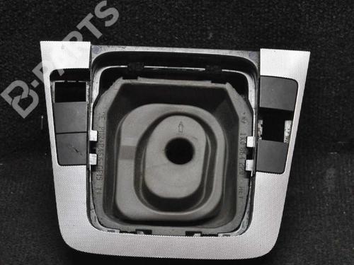 Used Automatic gearbox selector Automatic gearbox selector VW PASSAT B6 (3C2) 2.0 TDI (140 hp) 6720544 6720544