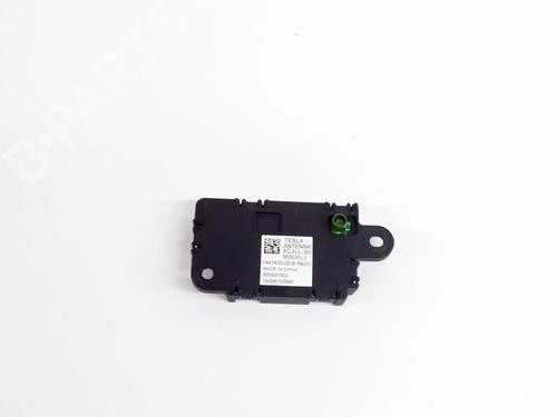 Used Electronic module Electronic module TESLA MODEL 3 (5YJ3) EV AWD (351 hp) 27757890 27757890