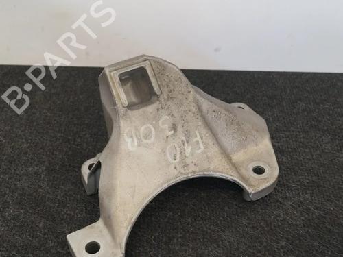 Used Engine mount Engine mount BMW 5 (F10) 530 i (272 hp) 14655695 14655695