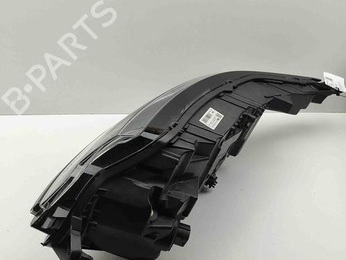 Right headlight LAND ROVER RANGE ROVER VELAR (L560) 2.0 P250 Si4 4x4 | BP29485924C29 