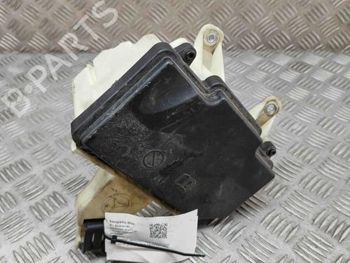 Używane Skrzynka bezpieczników MERCEDES-BENZ S-CLASS (W222, V222, X222) S 300 BlueTEC Hybrid / h (222.004, 222.104) (204 hp) 16536969