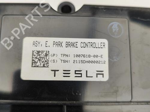 Módulo eletrónico TESLA MODEL S (5YJS) 70D AWD | BP25614967M83
