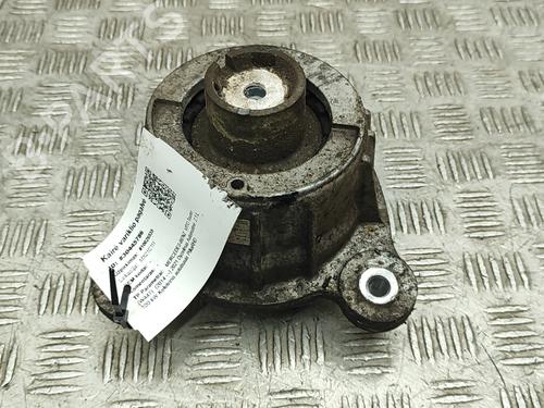 Used Engine mount MERCEDES-BENZ VITO Tourer (W447) 114 CDI / 114 BlueTEC 4-matic (447.701, 447.703,... (136 hp) 26240083