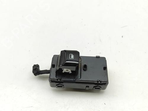 Comutador vidro trás esquerdo MG MG 4 (EH32) EV (170 hp) 31748672