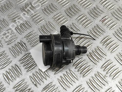 Used Auxiliary water pump Auxiliary water pump MERCEDES-BENZ CLA (C118) CLA 200 (118.387) (163 hp) 27796594 27796594