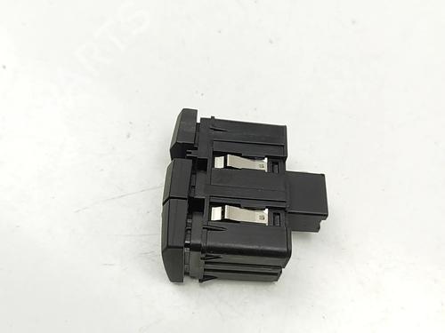 Switch AUDI Q7 (4LB) 3.0 TDI quattro | BP30972031I30