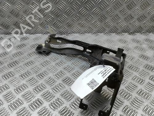 Suporte da óptica esquerda BMW 2 Coupe (F22, F87) 220 d (190 hp) 32119140