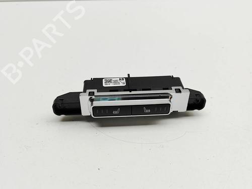 switch-jaguar-f-pace-x761-2015-33379518 main image