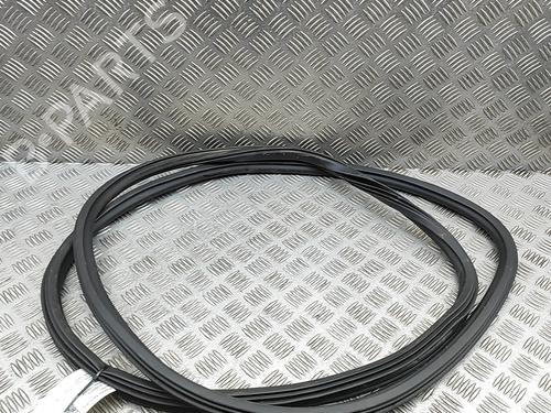 rubber-door-seal-audi-q7-4mb-4mg-4mq-2015-33379558 main image
