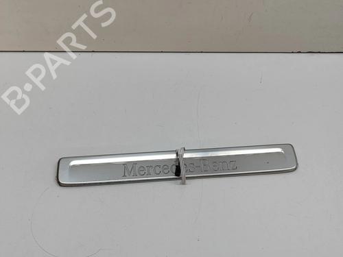 Used Step Step MERCEDES-BENZ C-CLASS (W206) C 200 (206.042) (204 hp) 33372798 33372798