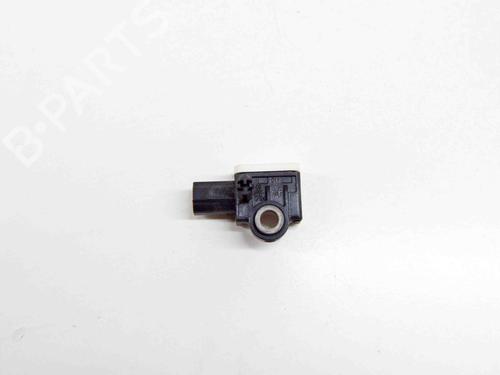 Used Electronic sensor VOLVO V60 I (155) T4 (190 hp) 13319864